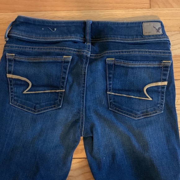 American Eagle Flare Jeans Size 2 Short - Picture 3 of 4